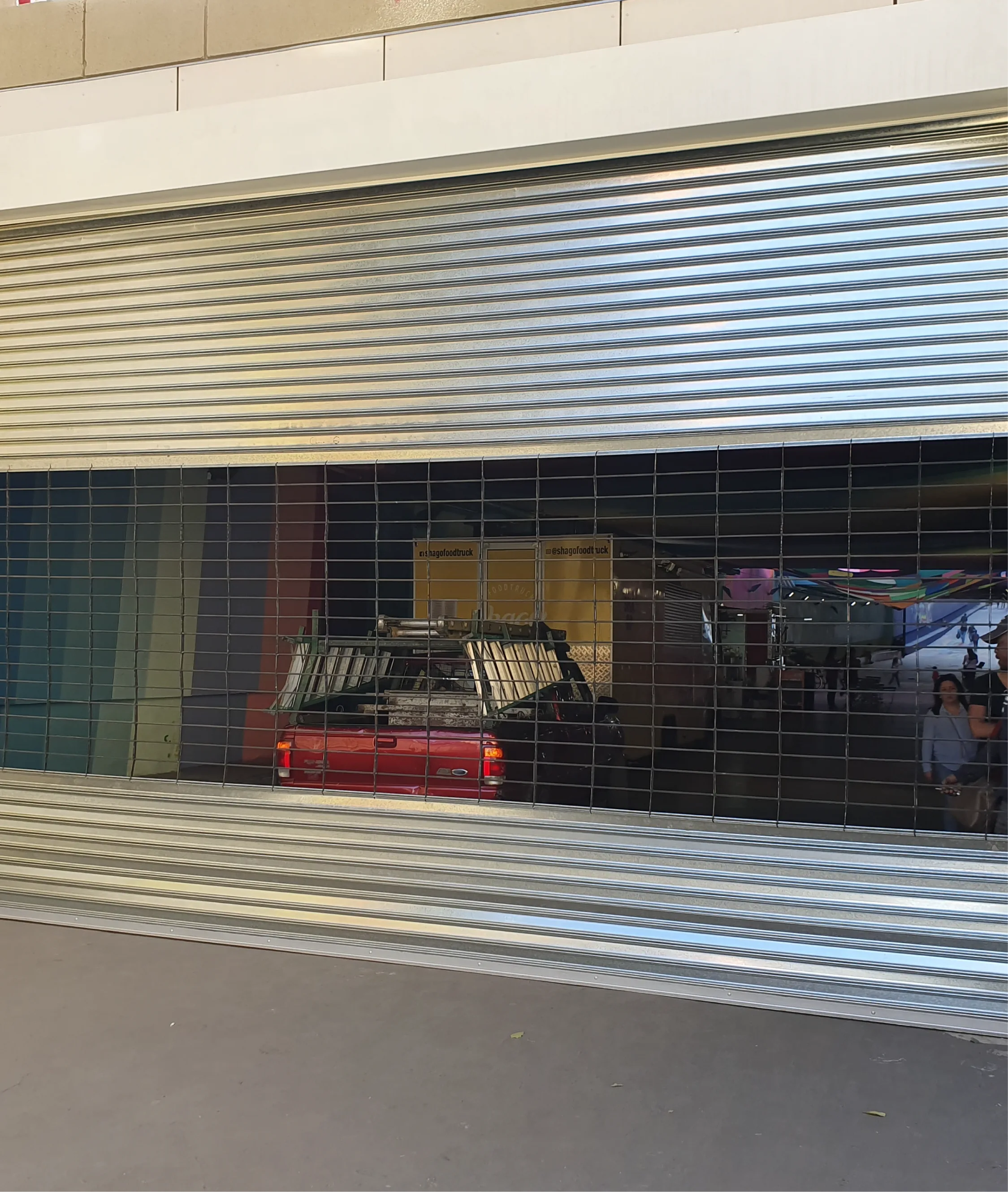 Tipos de Cortinas Metálicas